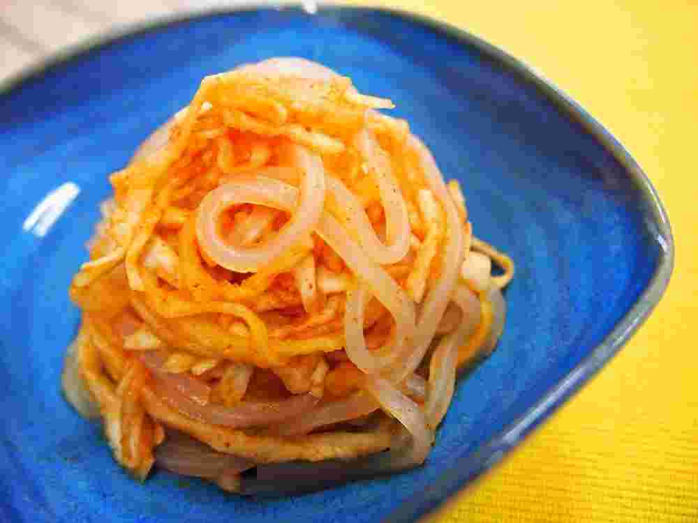 マロニーと切り干し大根とキムチの和え物