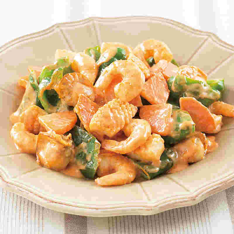 野菜とシーフードのにんにくマヨ炒め