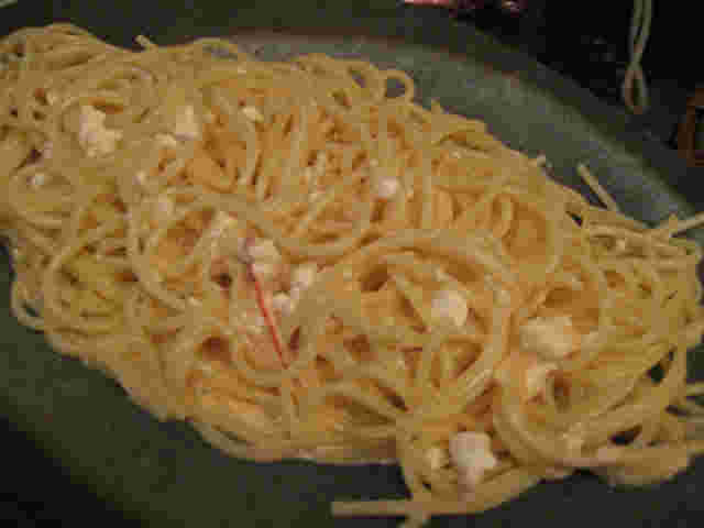 甘エビの頭と殻でこっくりパスタ
