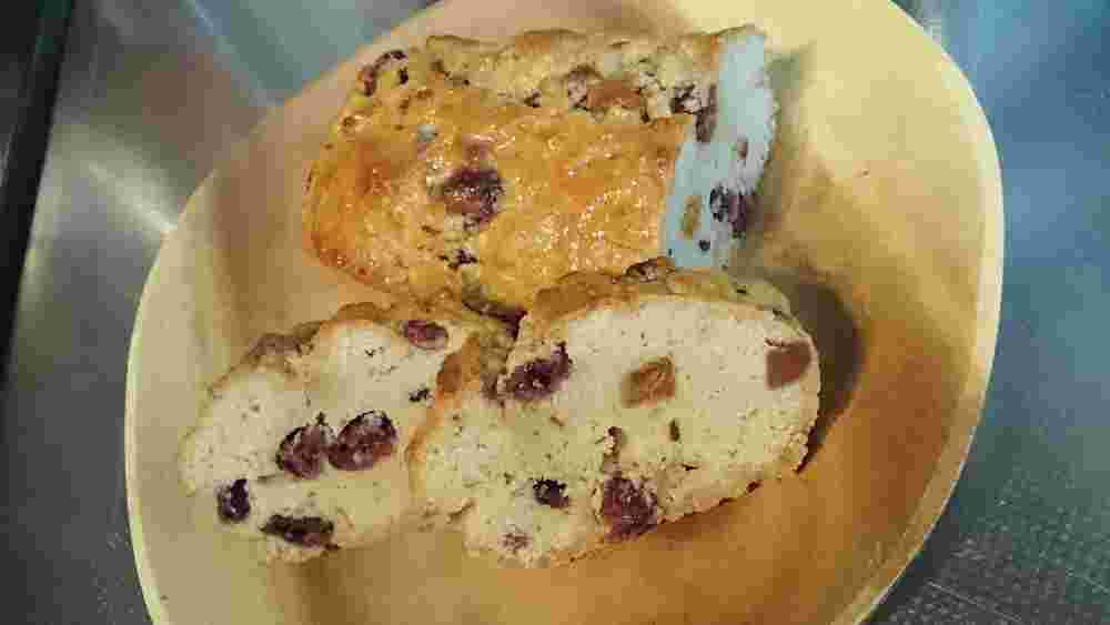 ドライフルーツ入りのブランデーケーキ