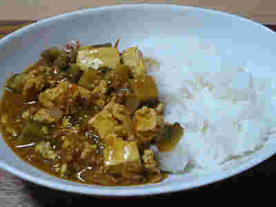 豆腐とゴーヤのキーマカレー