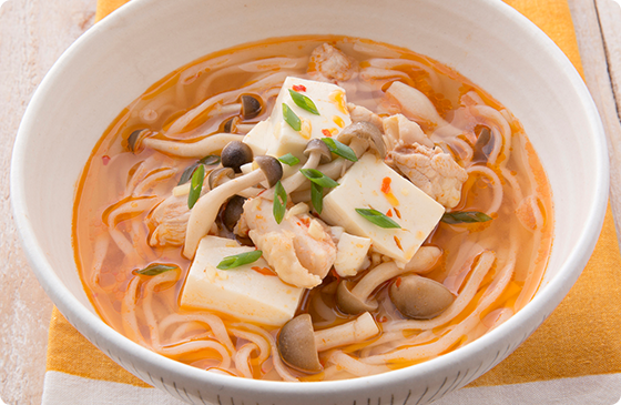 レンジで簡単! 稲庭うどんでスンドゥブうどん