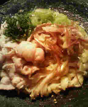 稲庭うどんの香味野菜の胡麻うどん