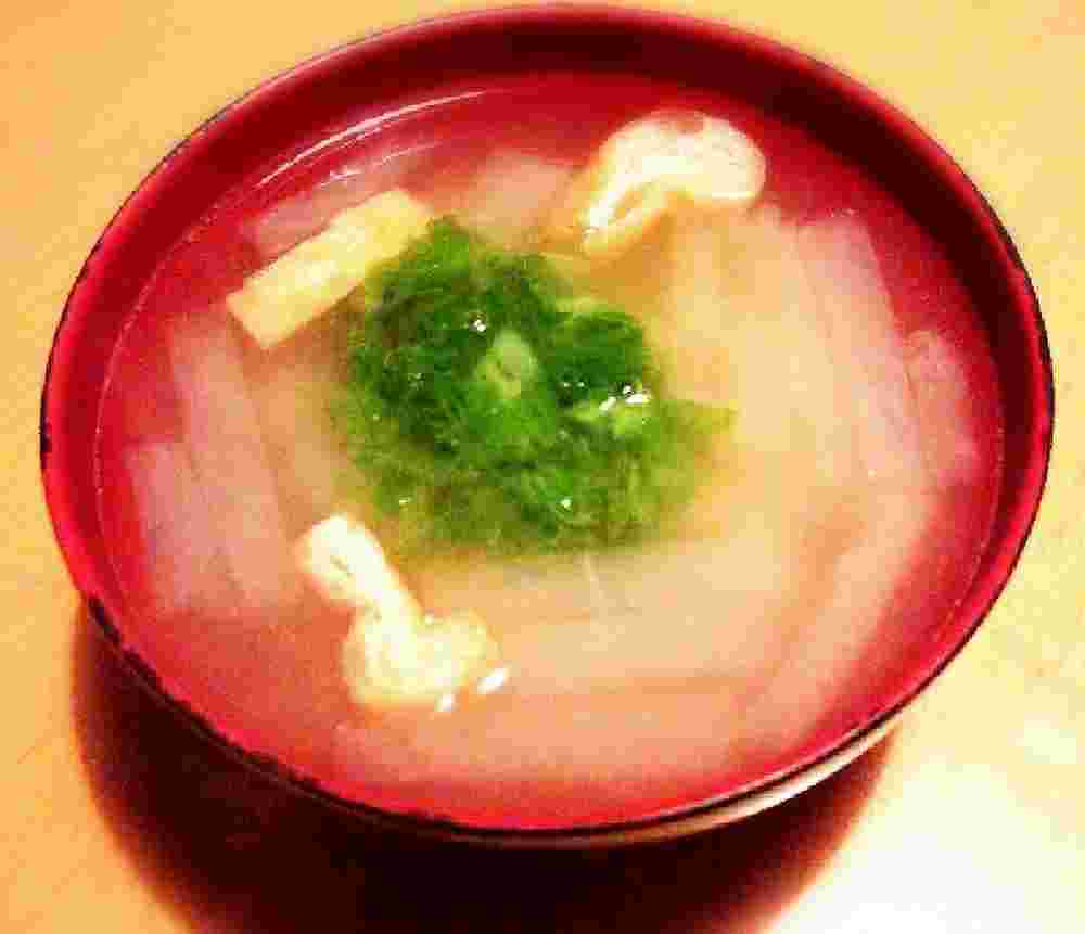 ふきのとうの味噌汁