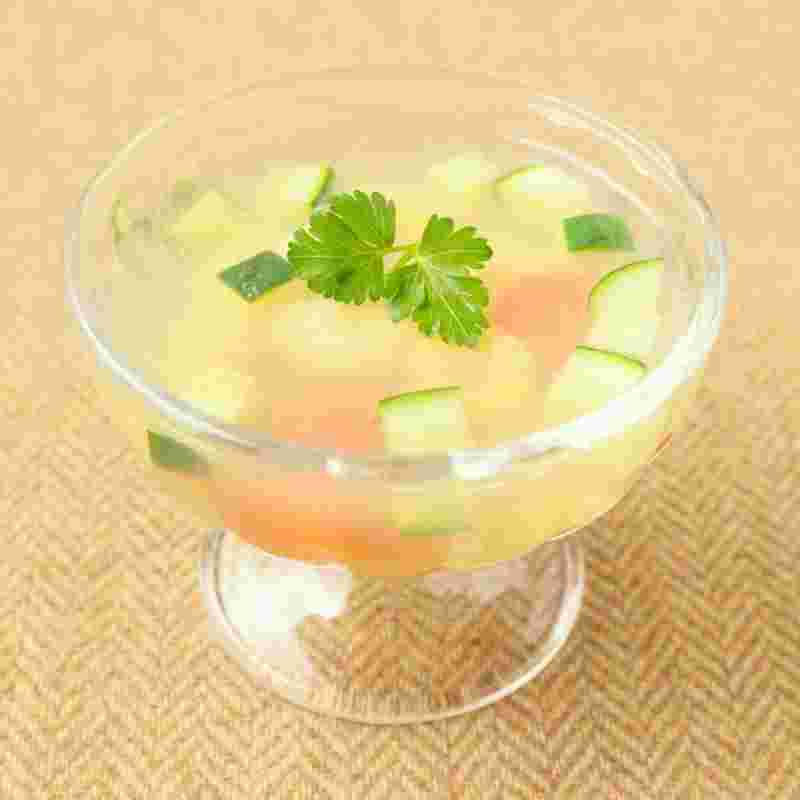 粉寒天の野菜のコンソメ寄せ