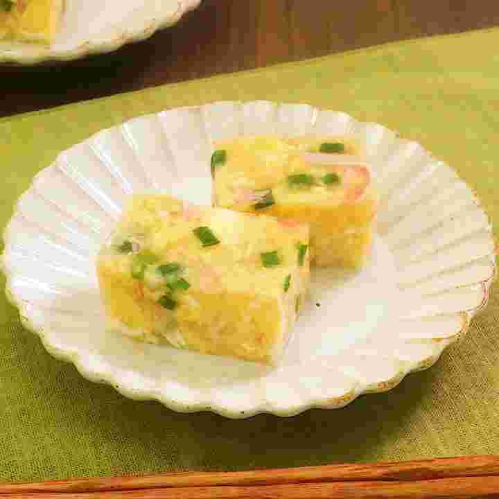 粉寒天で作るかにかまぼこと卵の寒天寄せ