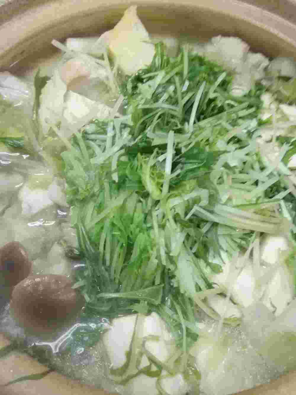鶏胸肉キャベツ鍋のレシピ画像