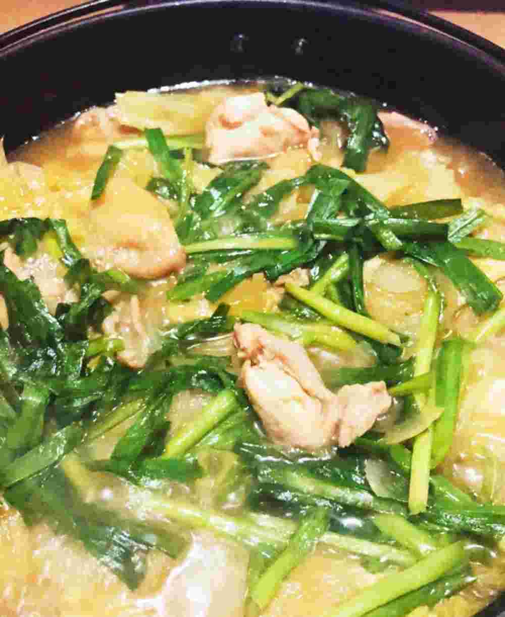 鶏肉のすき焼き鍋のレシピ画像
