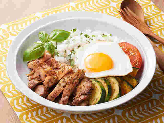 グリル野菜とハーブチキンのワンプレート