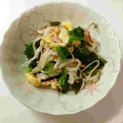 からし菜とわかめのお浸し
