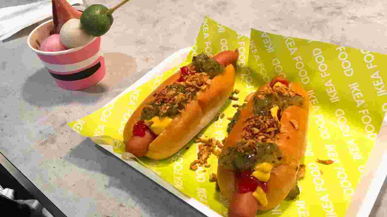 IKEAのホットドッグとサンデー