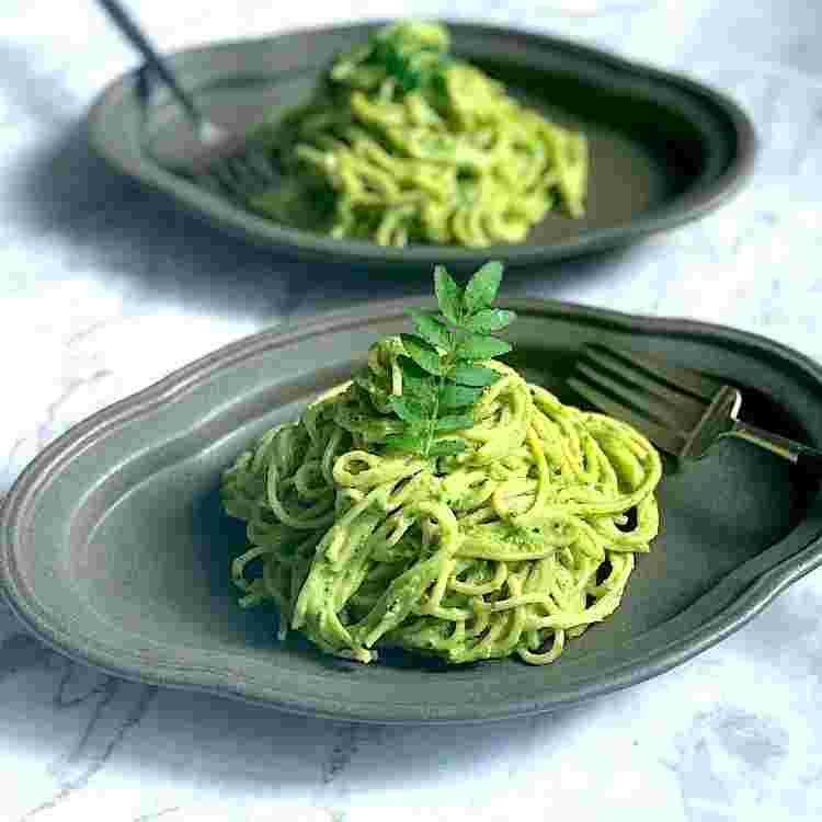ちぢみほうれん草のパスタレシピ画像