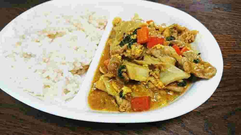 豚もも肉の切り落としを使ったカレー