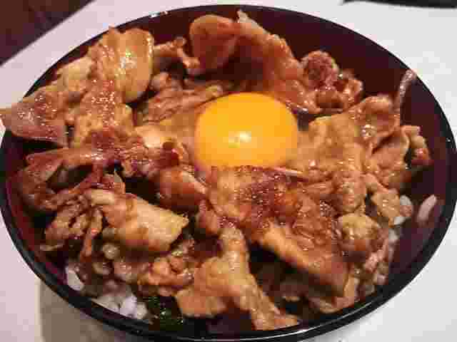 焼肉用豚バラを使った「すた丼」