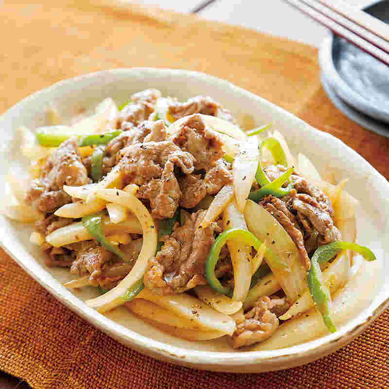 玉ねぎと牛肉細切れのバターぽん酢炒め