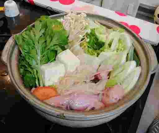 白菜とアンコウの味噌鍋