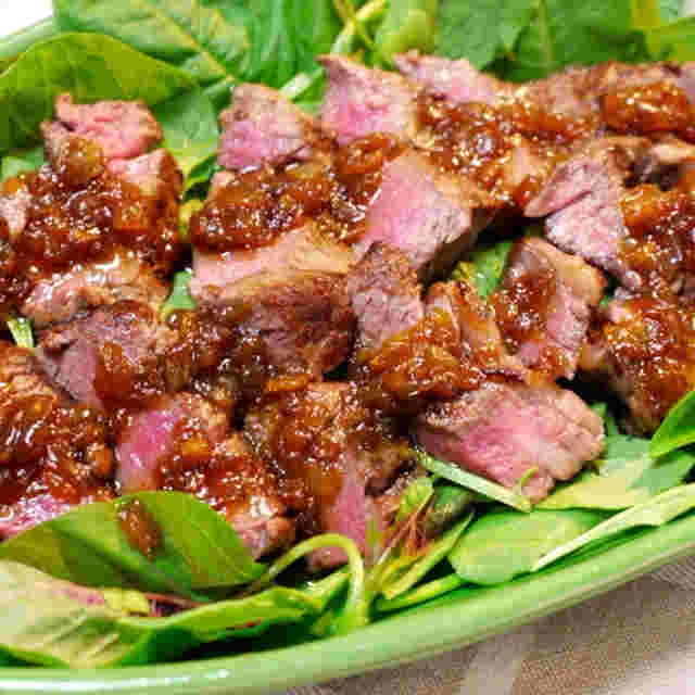 牛ヒレ肉のサラダ仕立て 