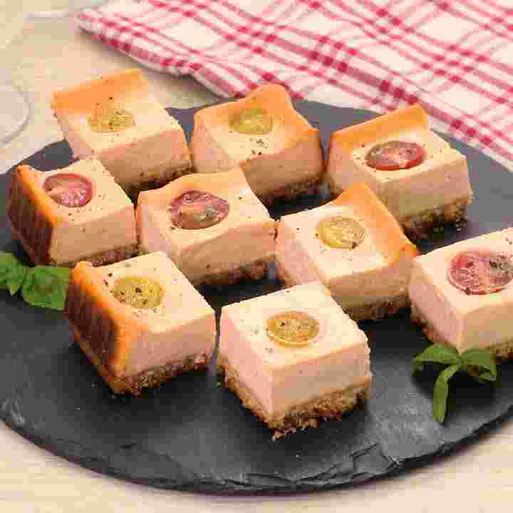 トマトジュース使用ミニトマトのおつまみチーズケーキ