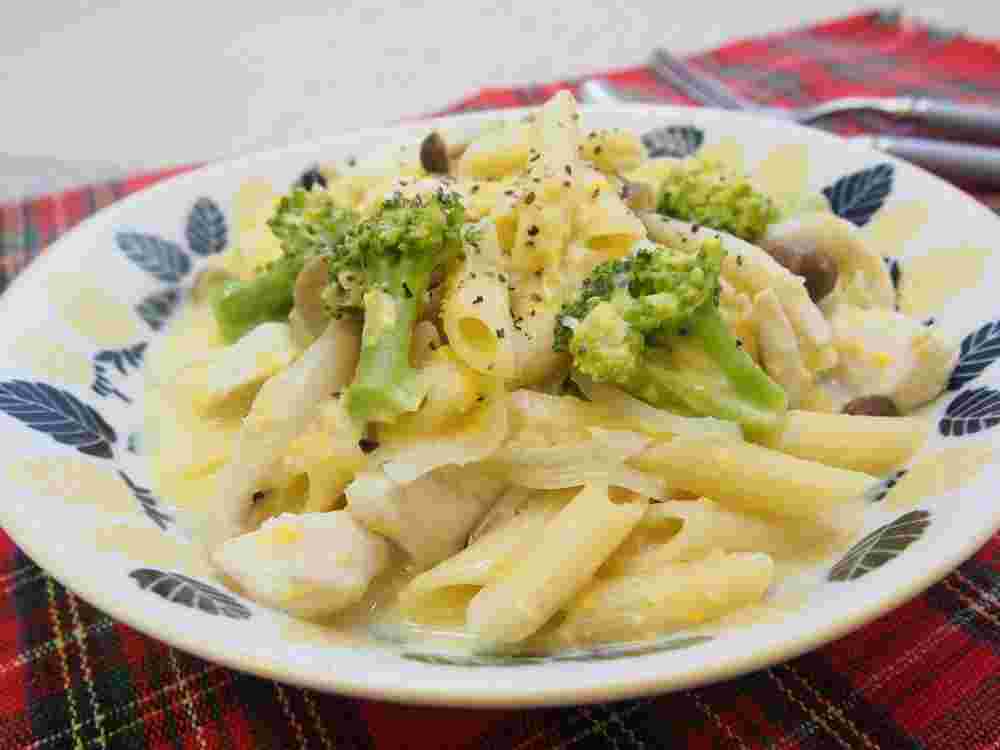 チキンコーンクリームのペンネ