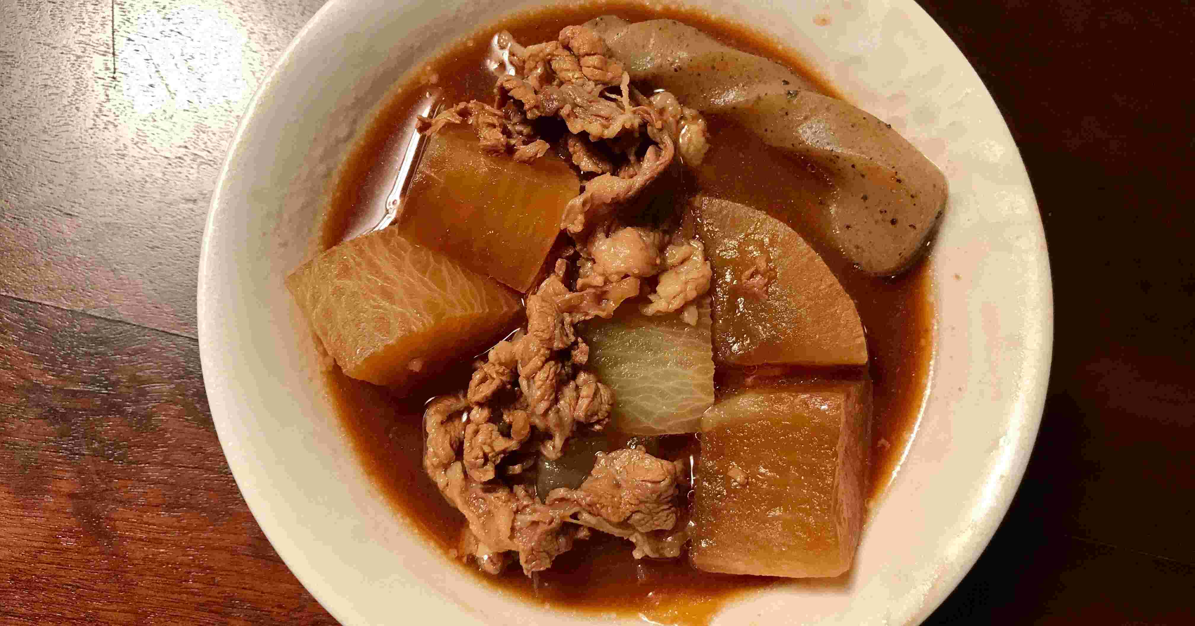 牛バラ薄切り肉のどて煮風煮込み