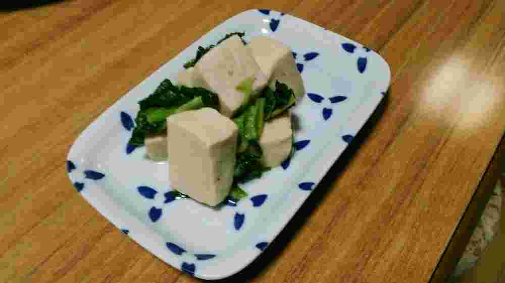 高野豆腐と山東菜の煮物