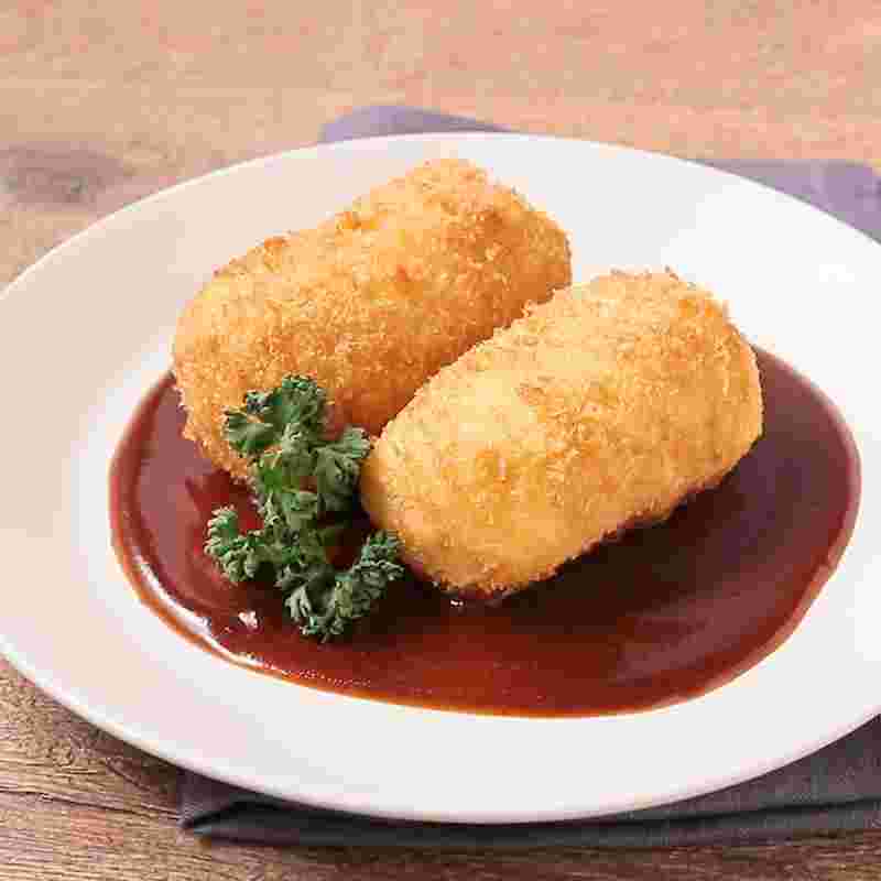 洋食屋の定番メニュー「カニクリームコロッケ」