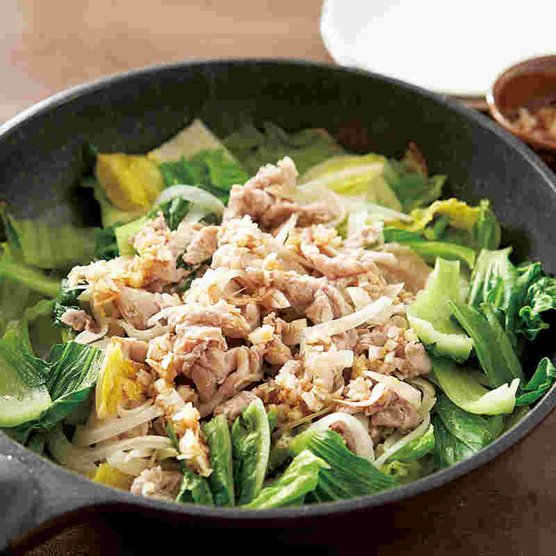 薄切り豚肉と白菜のフライパン蒸し