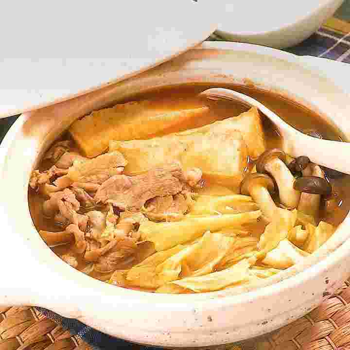 豚こま肉とキャベツのカレー鍋