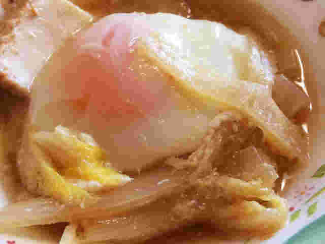 白菜厚揚げ落とし卵の味噌汁