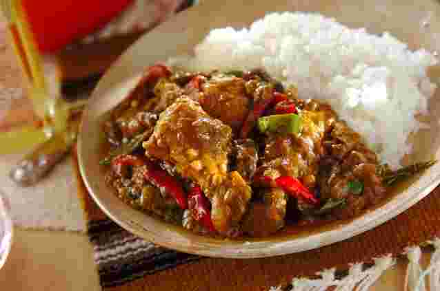 なすカレー、なすと鶏手羽元のココナッツカレー