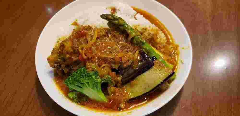 なすカレー、なすとスペアリブのカレー