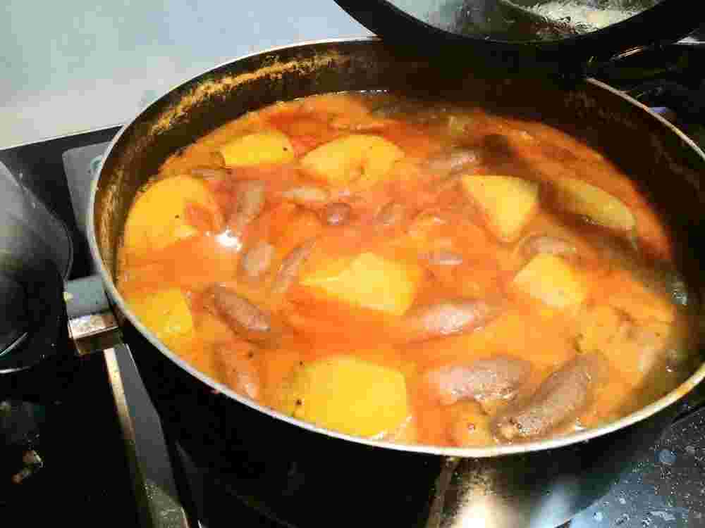 なすカレー、こなす入りマーラのサンバルカレー