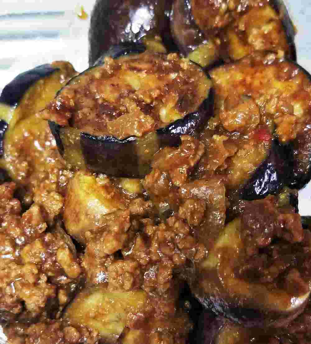 なすカレー、ピリ辛肉味噌となすのカレー炒め