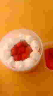冷凍いちごで作るババロア