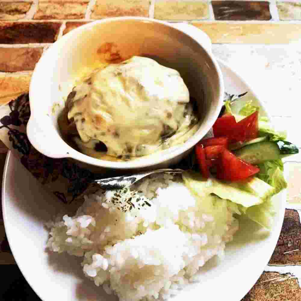 冷凍ハンバーグの焼きカレーバーグ