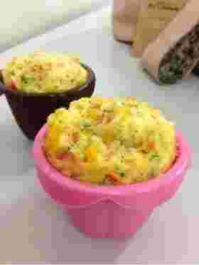 ハムと野菜入りの蒸しパン