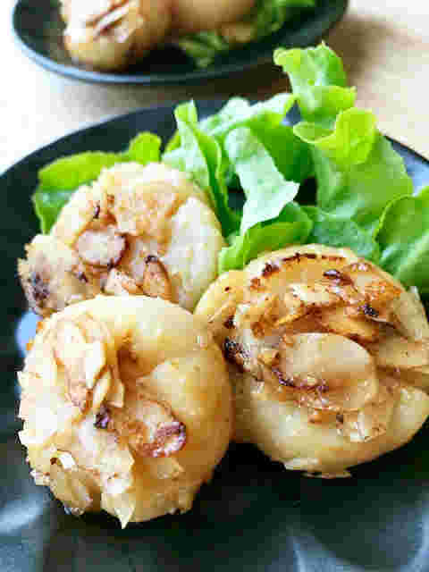 ホタテの味噌アーモンド焼き