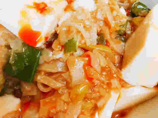 冷凍餃子で作る麻婆豆腐