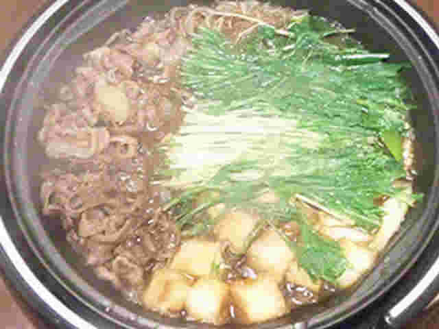 グリル鍋で作る「すき焼き」