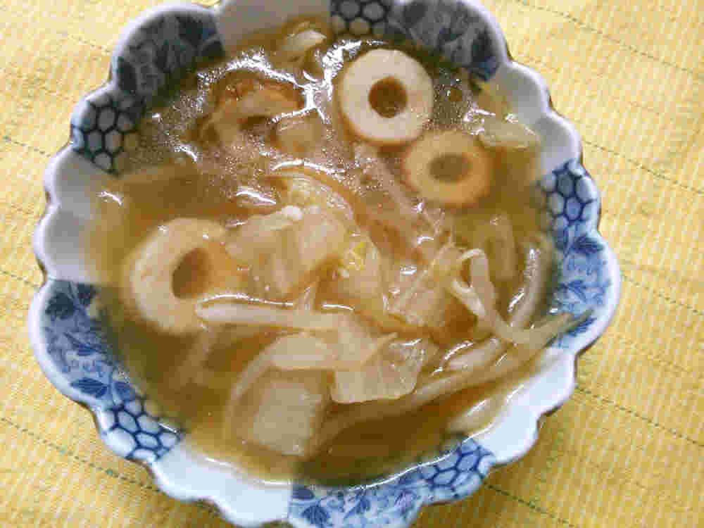 白菜ともやしの中華スープ