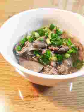 牛肉とごぼうの食べる春雨スープ