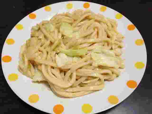 味噌マヨ焼きうどん