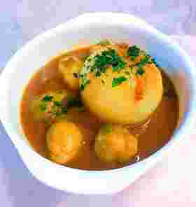 丸ごと玉ねぎのカレースープ