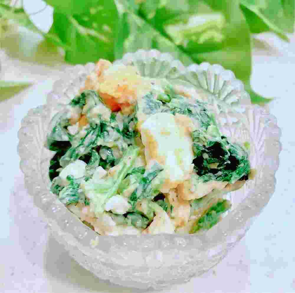 ほうれん草とゆで卵のマヨゴマサラダのレシピ
