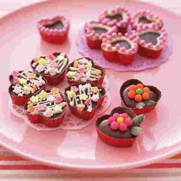 フラワーデコガナッシュカップチョコ