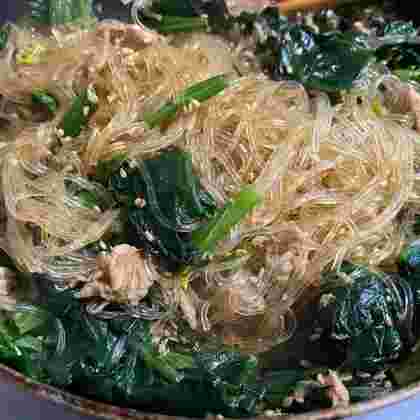 ほうれん草とツナの炒め物