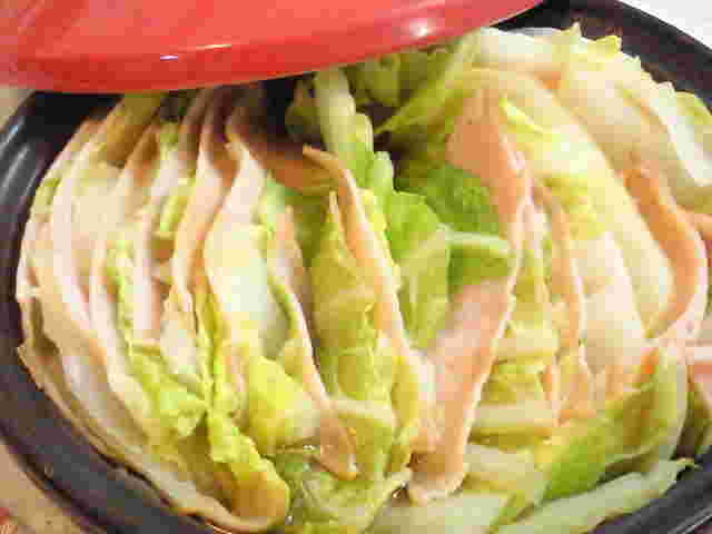 簡単に作れる白菜とハムの鍋レシピ
