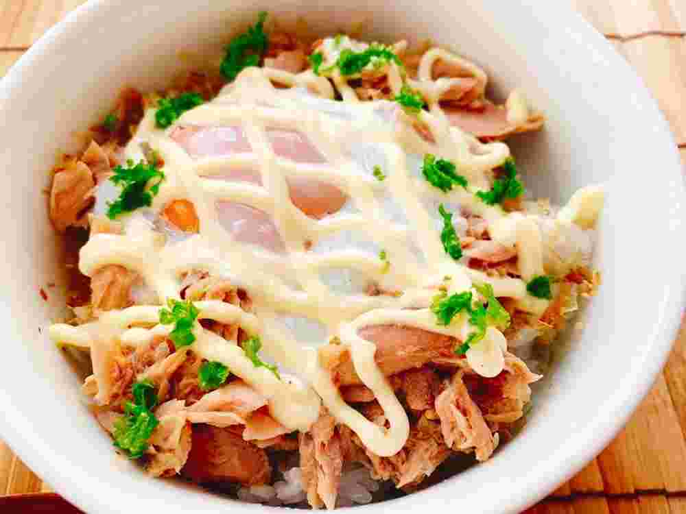 ツナ缶を使った卵丼