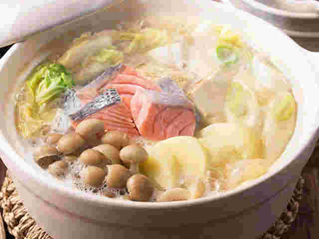 お魚を使った鍋料理「石狩鍋」