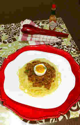 半熟卵のネギみそパスタ